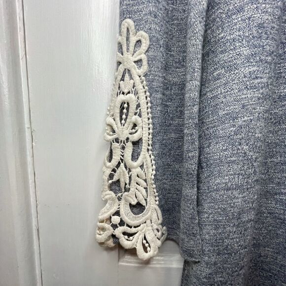 Hayden Dress w/ Lace Sleeve Detail and Cross Back - Picture 2 of 9